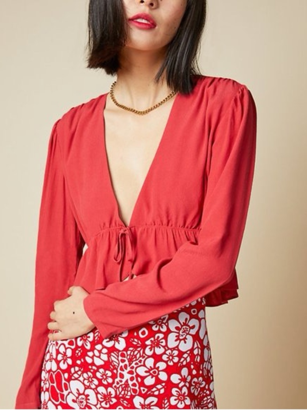 Aritzia Sunday Best Cropped Tie Crepe Blouse Size Small - Picture 1 of 2